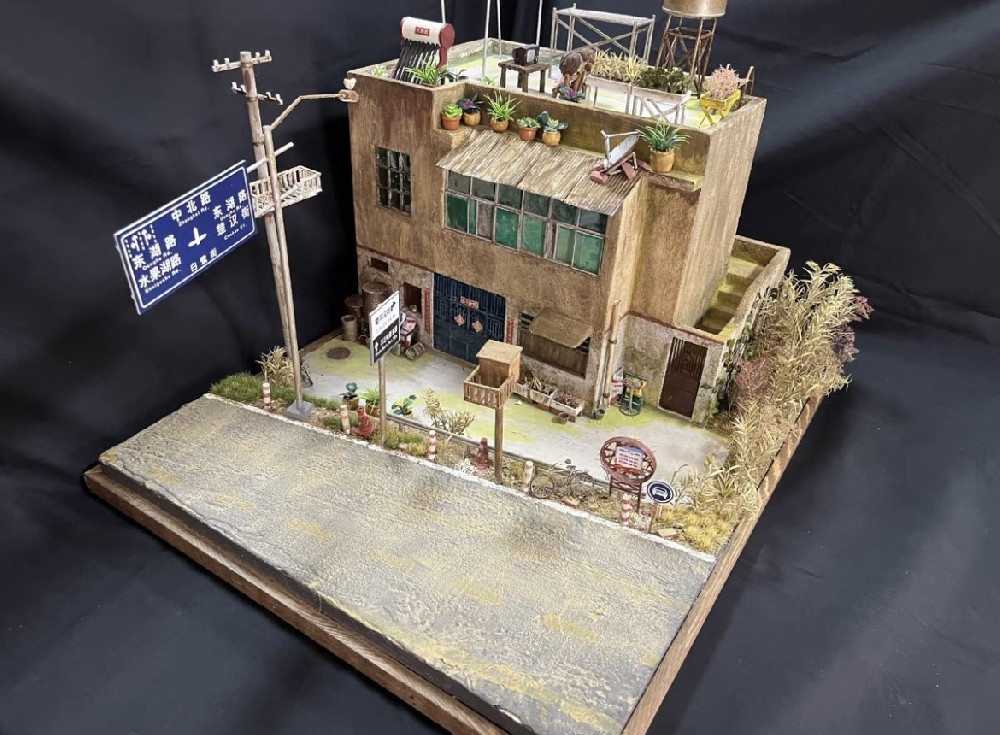 老房子微缩模型：用双手留住故乡的模样